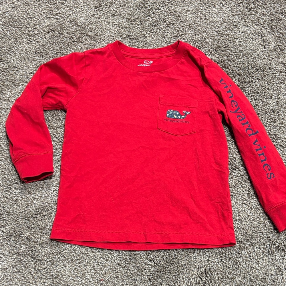 Vineyard Vines NWOT Red Long Sleeve Shirt Blue Whale Christmas Size 3T